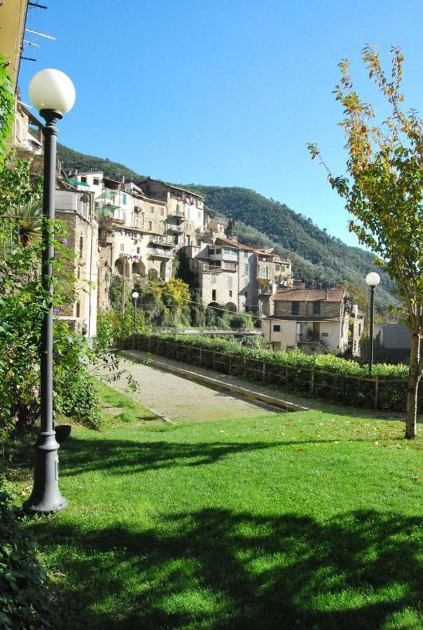 Rocchetta Nervina Casa Poettoヴィラ エクステリア 写真